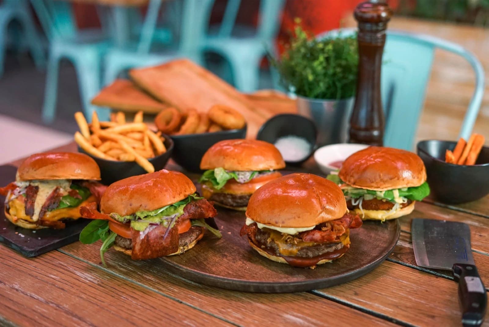 Markus Artner, Burger Bros
